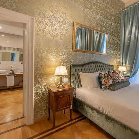 Palazzo Monga Boutique בית הארחה