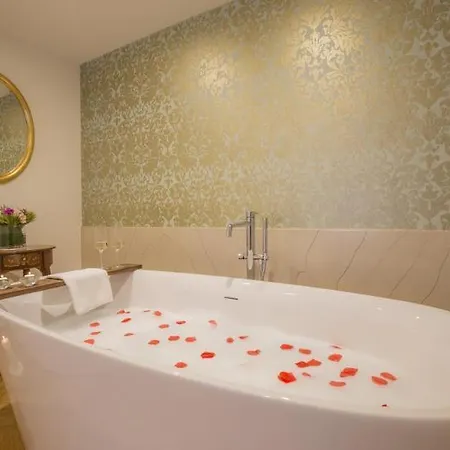 Guest house Palazzo Monga Boutique Guesthouse