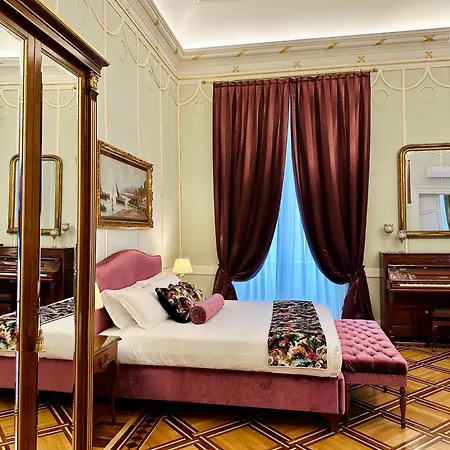 Palazzo Monga Boutique Guesthouse 4*