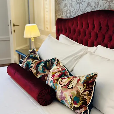 Palazzo Monga Boutique Guesthouse