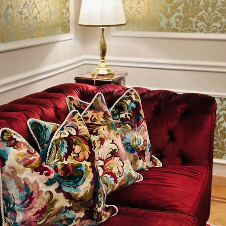 Palazzo Monga Boutique Guesthouse Verona