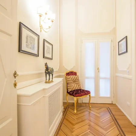 Palazzo Monga Boutique Guesthouse Guest house Verona